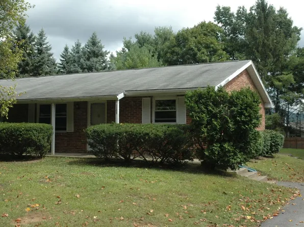 1307 University Dr, State College, PA 16801