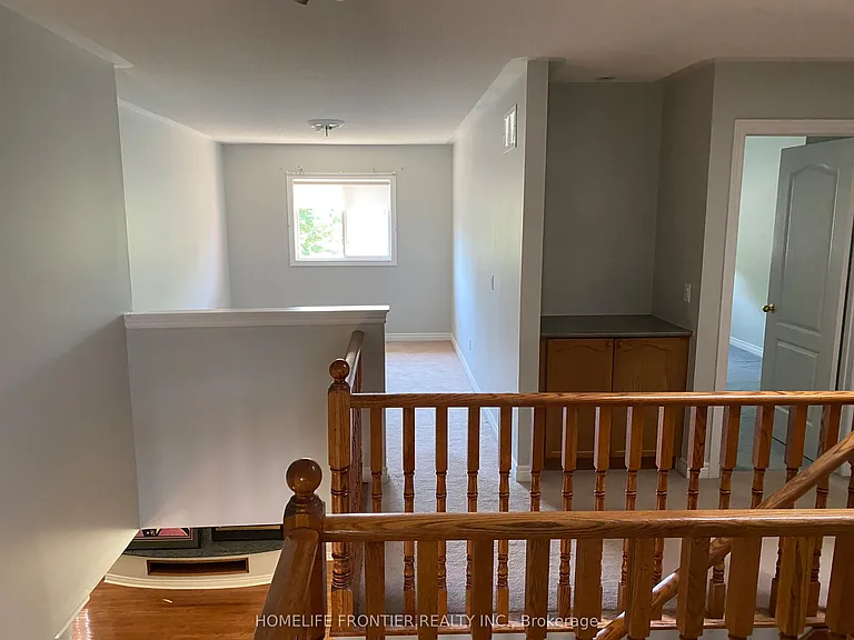 87 Estate Garden Dr — Photo 7