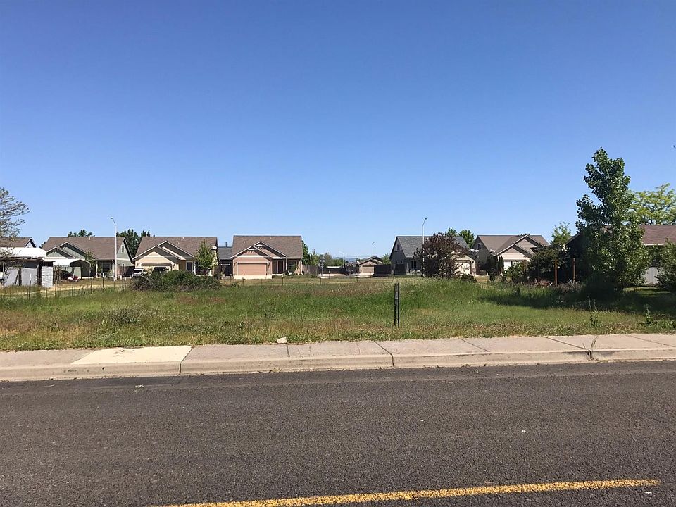 1st image of 3652 Avenue A