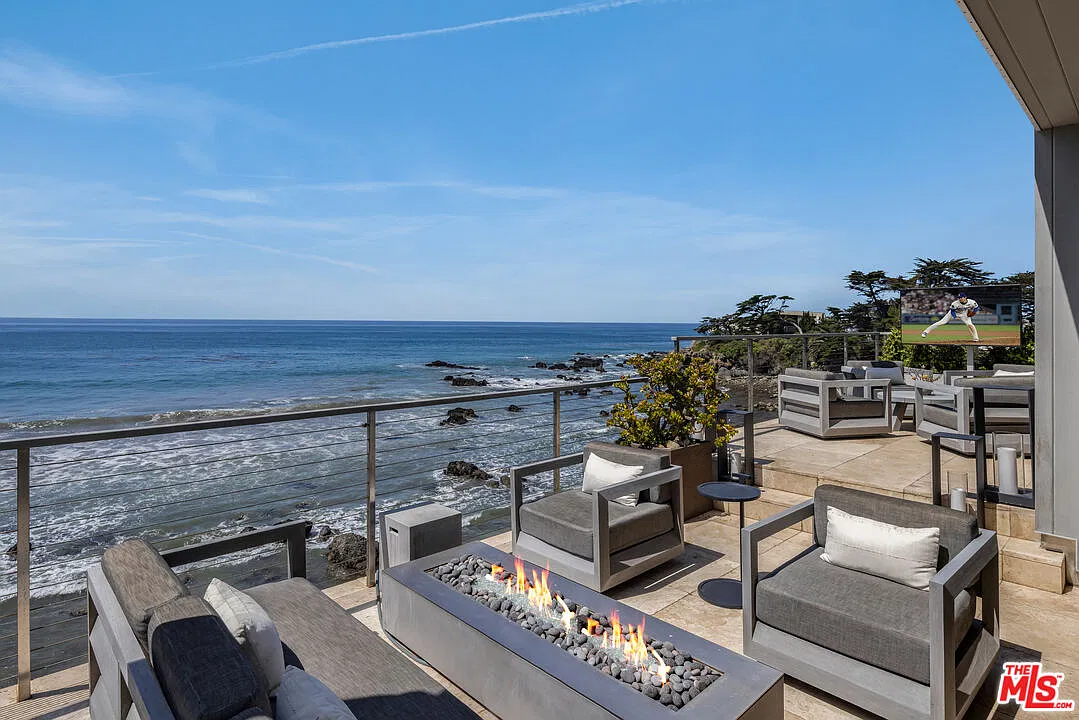 4 bed, 6.0 bath, 5136 sqft, $100,000 — Photo 4
