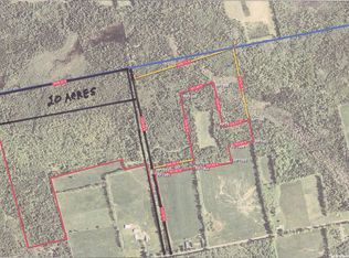 52 Henderson Ln, Dover Foxcroft, ME 04426