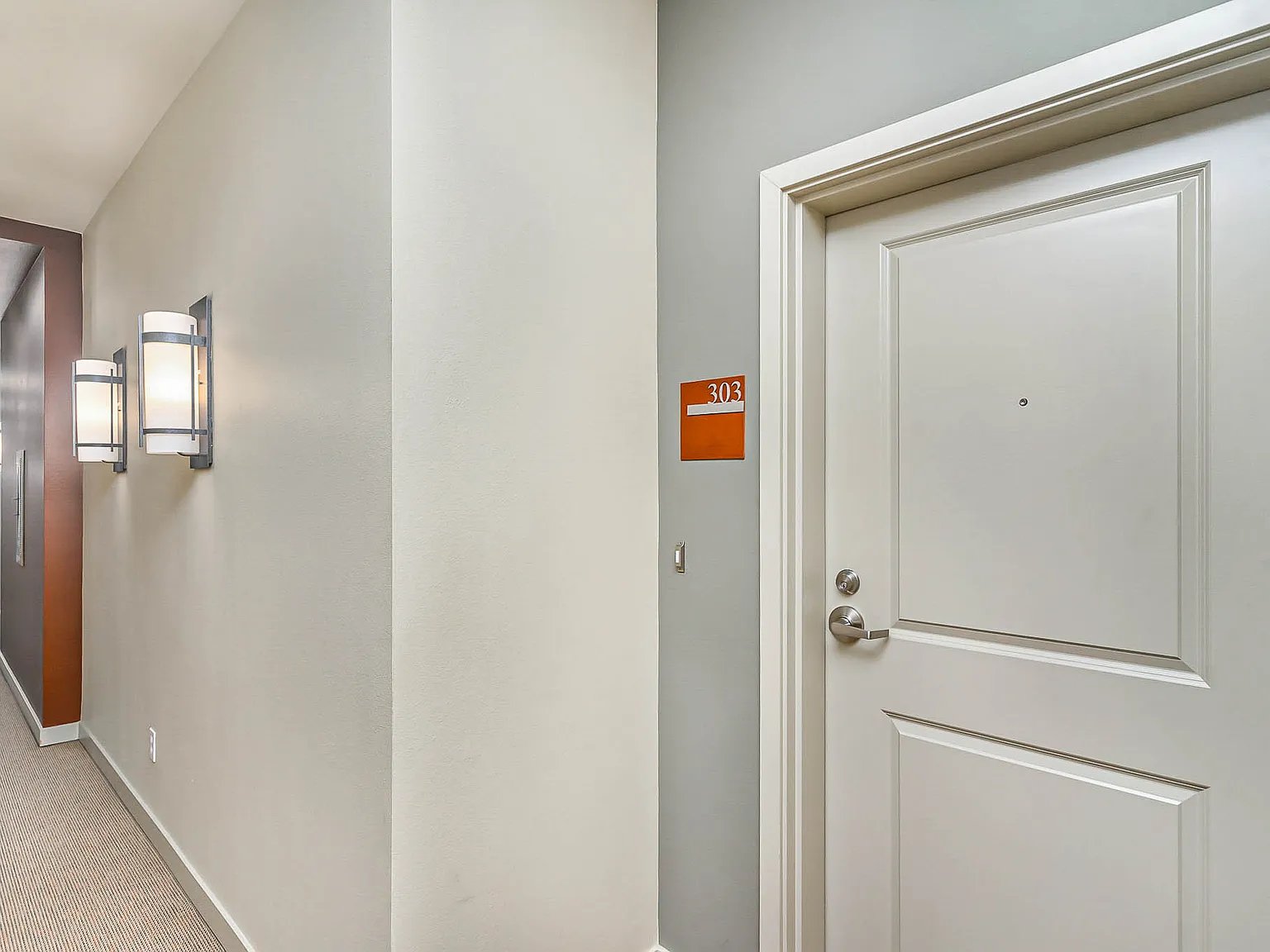 2 bed, 1129 sqft, $3,800 — Photo 4