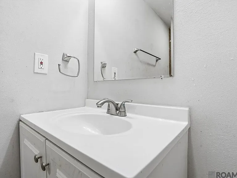 3285 Ozark St — Photo 8