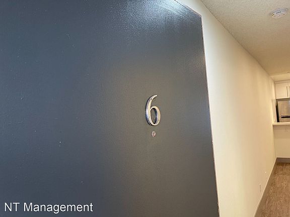 3rd image of 3735 S Canfield Ave APT 6