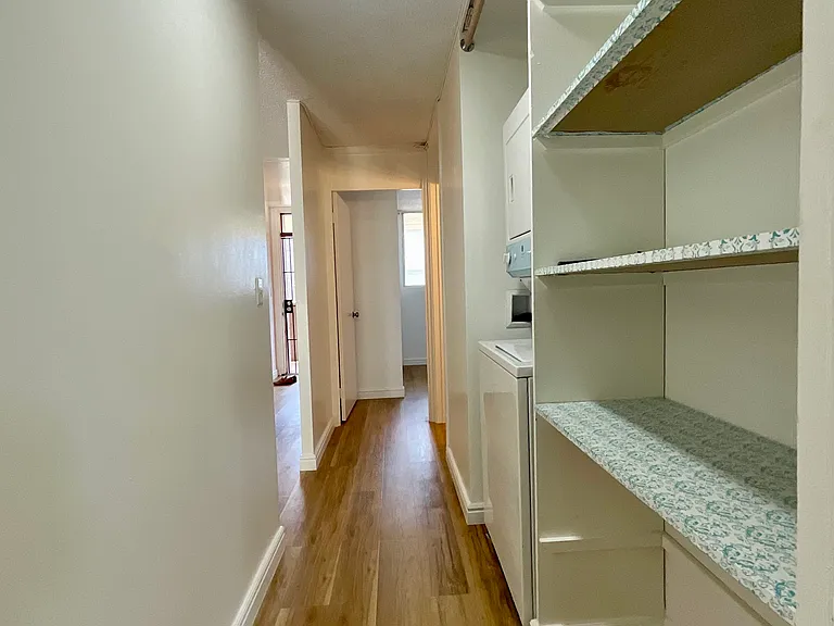 1634 Nuuanu Ave #207 — Photo 31