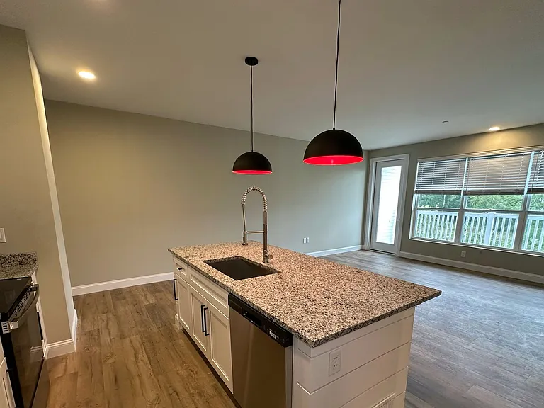 Central @ Waterford Woods — Photo 19