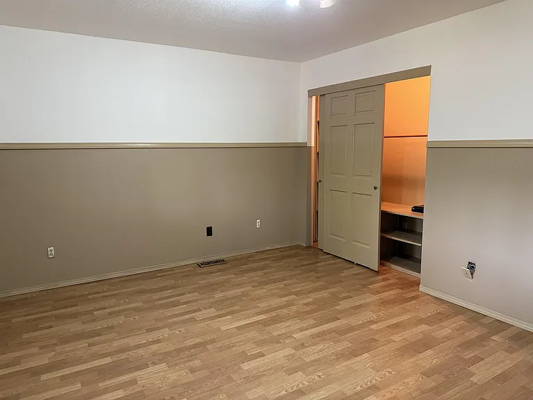 1120 Clearwater Rd — Photo 19