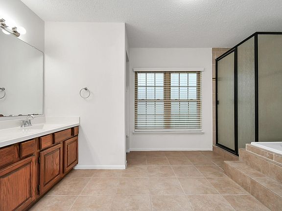 5th image of 3226 Granite Lake Dr