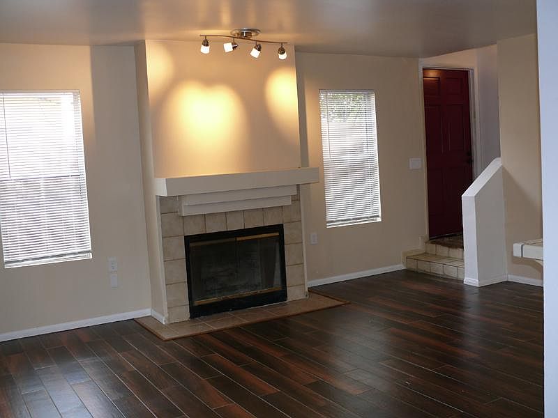 1st image of 433 East Ave
