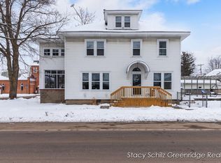 203 N Sherman St, Nashville, MI 49073