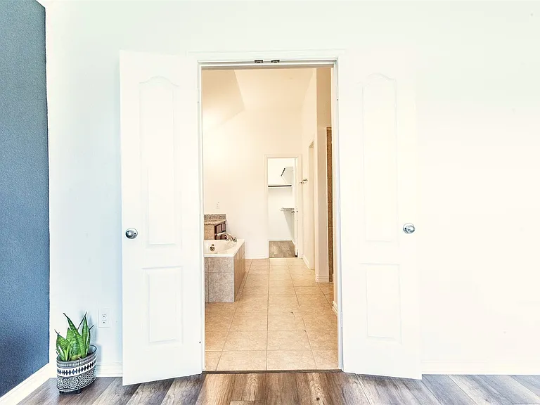 3094 Camden Park Ln — Photo 22