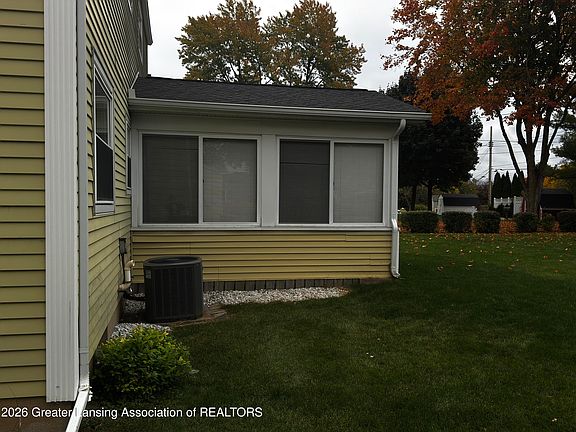 4th image of 2200 Ridgeline Dr