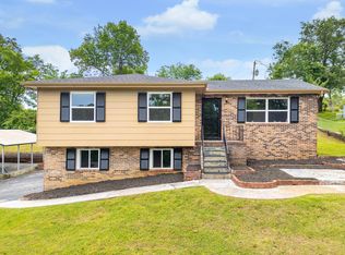 1852 N Prairie Cir, Hixson, TN 37343