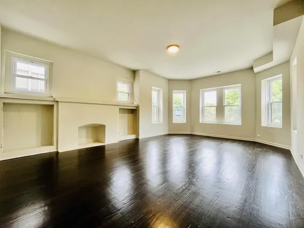 1371 S California Ave #2F, Chicago, IL 60608