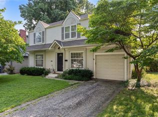 7315 Charlotte St, Kansas City, MO 64131