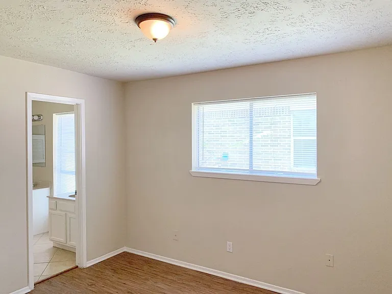 17138 Cutter Way — Photo 14