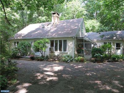 1527 Art School Rd, Chester Springs, PA, 19425