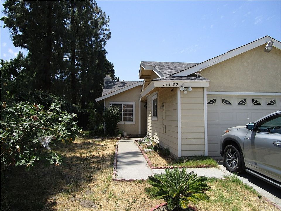 1st image of 11490 Whittier Ave