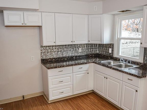 4th image of 5650 Waterbury Ave