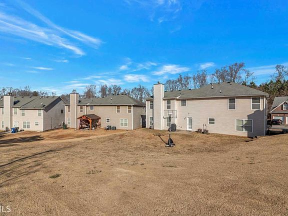 4th image of 4179 Palm Dr