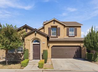 3655 Utah Ln, Clovis, CA 93619