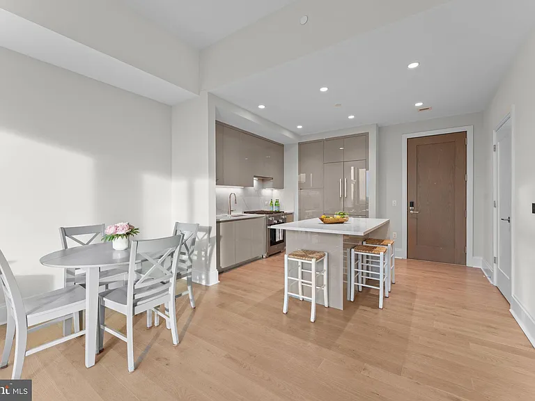7887 Jones Branch Dr #1503 — Photo 13