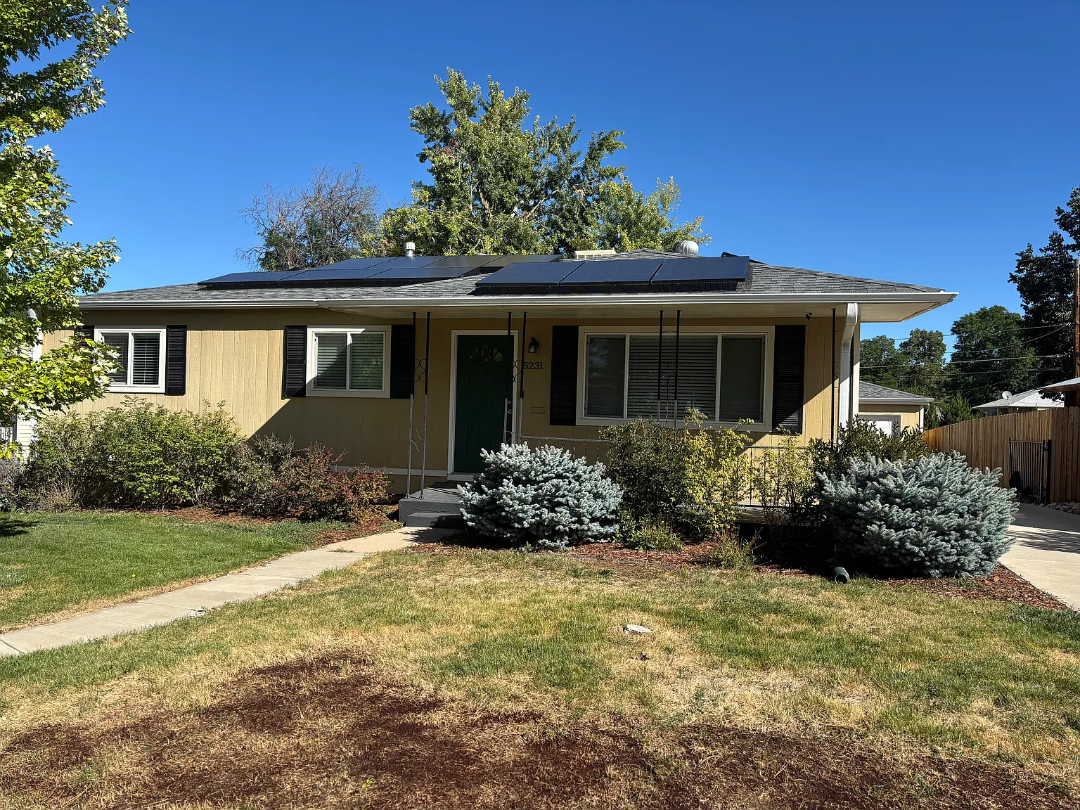4 bed, 2064 sqft, $3,200 — Photo 1