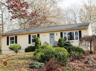 87 Hilltop Dr, Charlestown, RI 02813