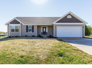 215 Cuivre Creek Dr, Troy, MO 63379