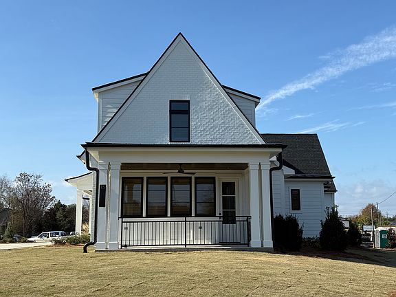 5th image of 15 Hackberry Cir #B
