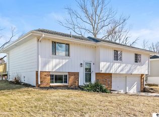 6521 S 139th Avenue Cir, Omaha, NE 68137