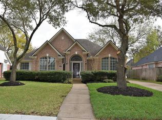 1114 Greatwood Glen Dr, Sugar Land, TX 77479