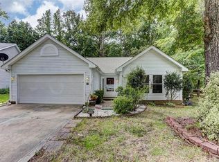 2027 David Earl Dr, Charlotte, NC 28213