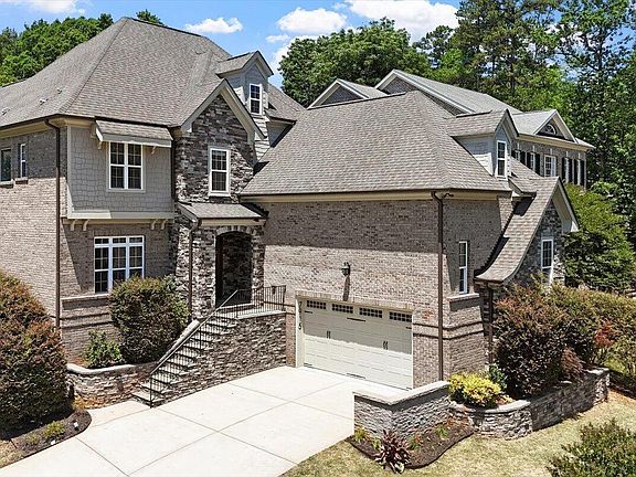 3rd image of 7915 Longleaf Branch Ct