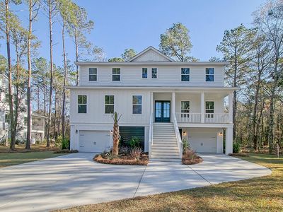 821 Society Rd, Mc Clellanville, SC, 29458