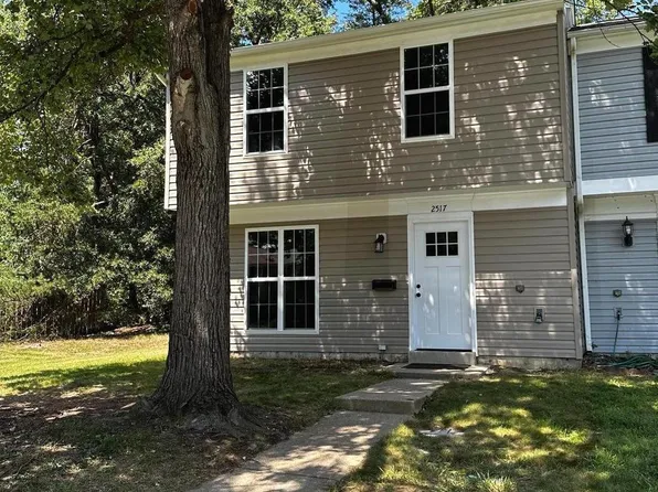 2517 Robinson Pl, Waldorf, MD 20602