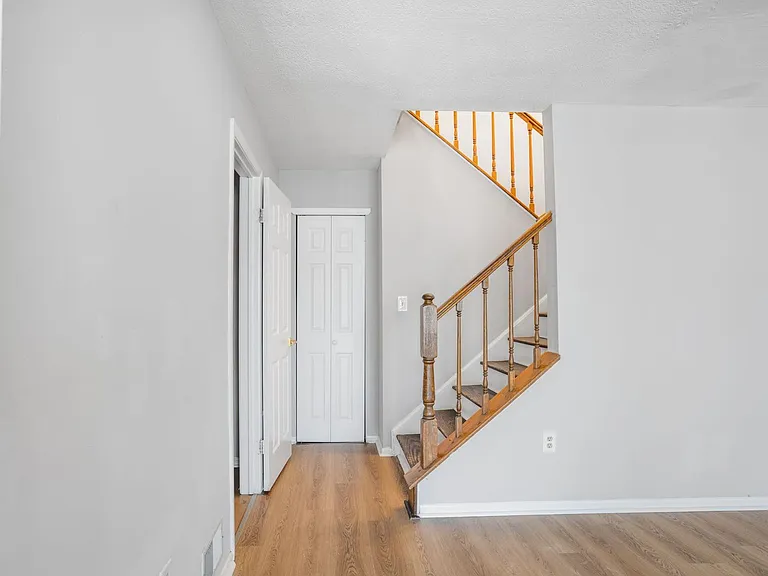166 Sapphire Ln — Photo 14