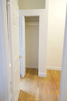 Rented by City Connections Realty | media 37