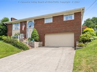 2728 Kincaid Dr, Saint Albans, WV 25177
