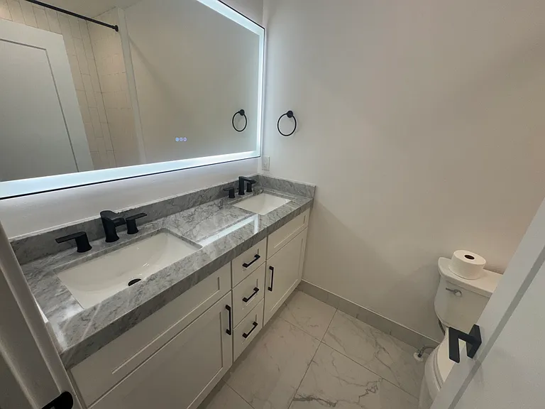 457 E Greenwood Ave #457 — Photo 65