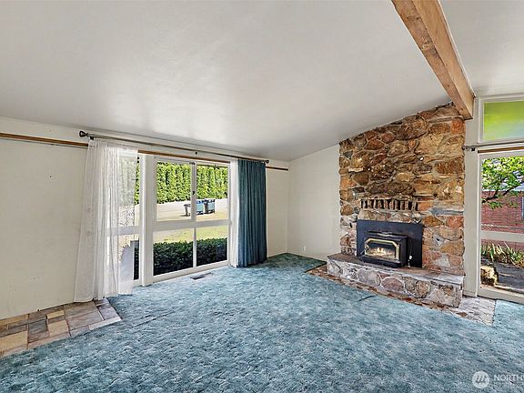 3rd image of 3827 S 176th Street