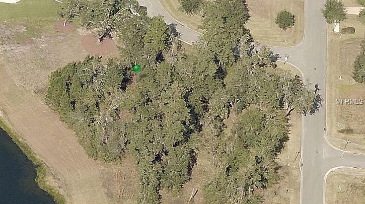 2nd image of 5881 Pointe Pl