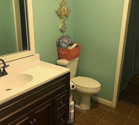 Main Floor Bathroom