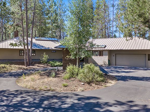 3rd image of 17961 Mugho Ln #9