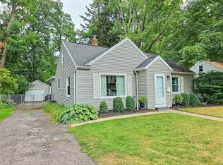 140 Dorking Rd, Rochester, NY 14610