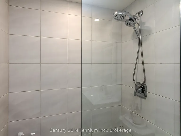 10 Beckwith Ln #107 — Photo 23
