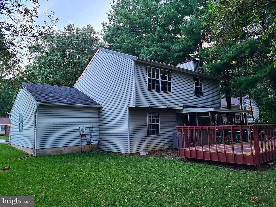 2nd image of 9410 Lencrest Rd