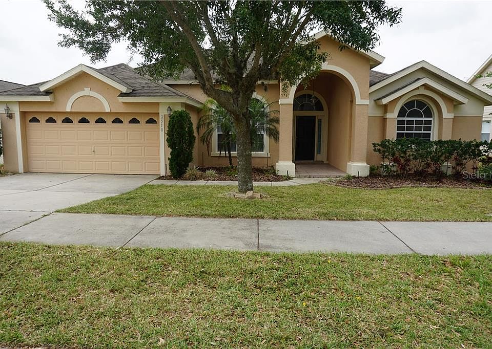 1st image of 2518 Holly Berry Cir