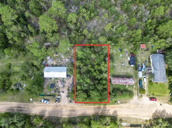 109 Rich St #19, Interlachen, FL 32148