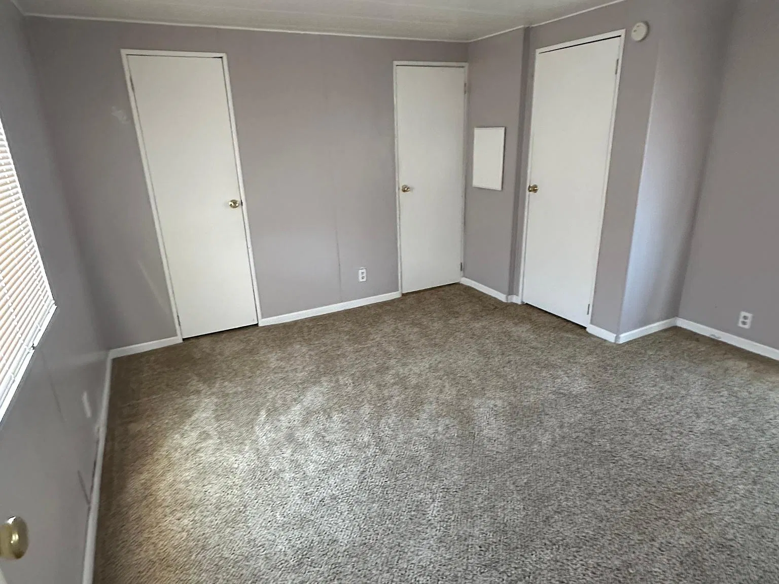 2 bed, 990 sqft, $975 — Photo 3